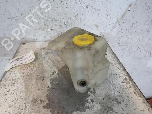 Used Windscreen washer tank OPEL ASTRA F Hatchback (T92) 1.7 TDS (F08, M08, F68, M68) (82 hp) 25066319