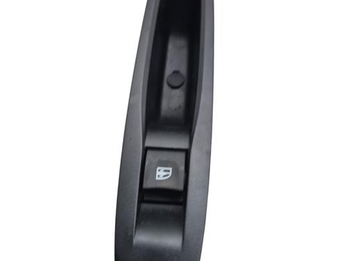 Used Right rear window switch Right rear window switch RENAULT MEGANE IV Hatchback (B9A/M/N_) 1.3 TCe 140 (B9NB) (140 hp) 25098358 25098358