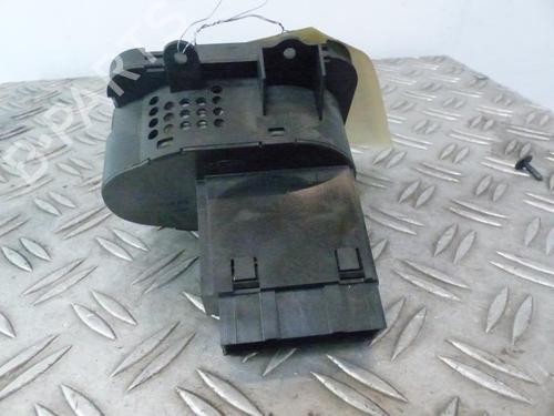 Used Switch Switch LAND ROVER DISCOVERY IV (L319) 2.7 TD 4x4 (190 hp) 25107160 25107160