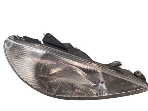 Right headlight PEUGEOT 206 Hatchback (2A/C) 1.6 16V | BP27390205C29 
