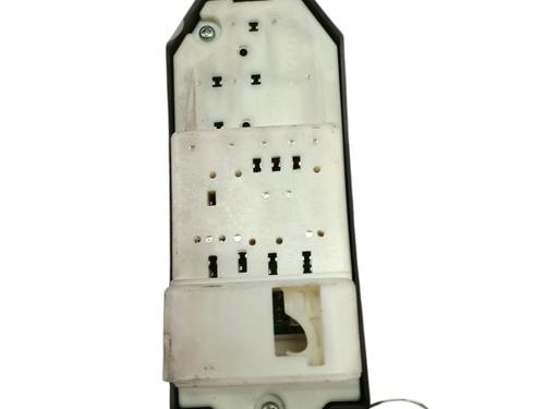 Left front window switch TOYOTA YARIS (_P13_) 1.4 D (NLP130_, NLP130) | BP31907572I27