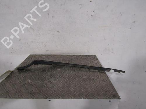 Used Front windshield wiper arm SEAT ALTEA (5P1) 2.0 TDI 16V (140 hp) 25113153