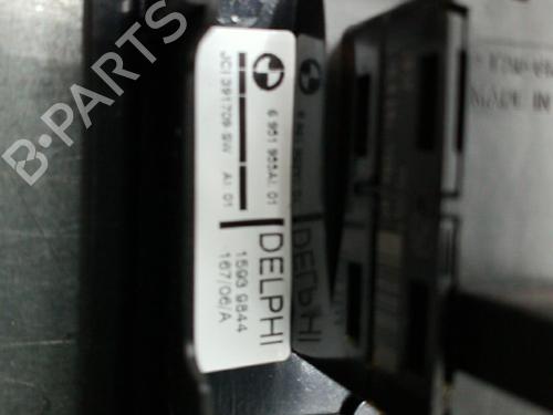 Used Right front window switch BMW 5 (E60) 530 d (231 hp) 25088859