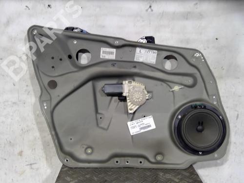 Used Front left window mechanism Front left window mechanism MERCEDES-BENZ A-CLASS (W169) A 170 (169.032, 169.332) (116 hp) 10582352 10582352