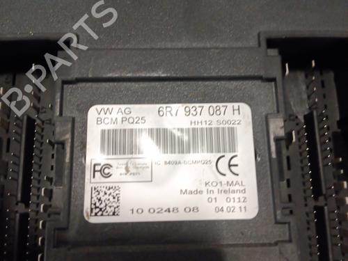 Fuse box SKODA FABIA II (542) 1.6 TDI | BP33723830E1 - Image 3