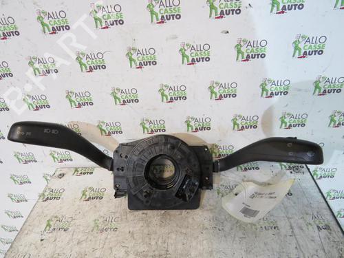 Used Steering column stalk VW POLO (9N_, 9A_) 1.2 12V (64 hp) 25097189