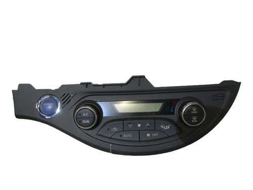 Used Climate control TOYOTA YARIS (_P13_) 1.5 Hybrid (NHP130_, NHP130) (101 hp) 25079207