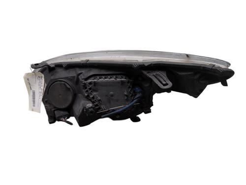 right-headlight-renault-megane-iii-hatchback-bz01_-b3_-2008-32185623 main image