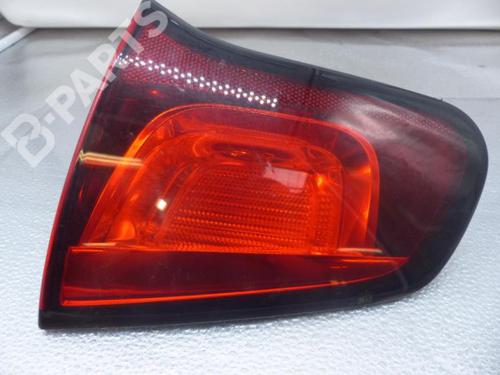 Used Right tailgate light Right tailgate light CITROËN C3 II (SC_) 1.4 HDi 70 (SC8HZC, SC8HR0, SC8HP4) (68 hp) 10584031 10584031