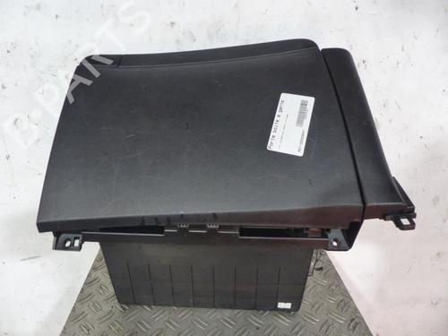 Used Glove box Glove box KIA SOUL II (PS) 1.6 CRDi 136 (136 hp) 25065407 25065407