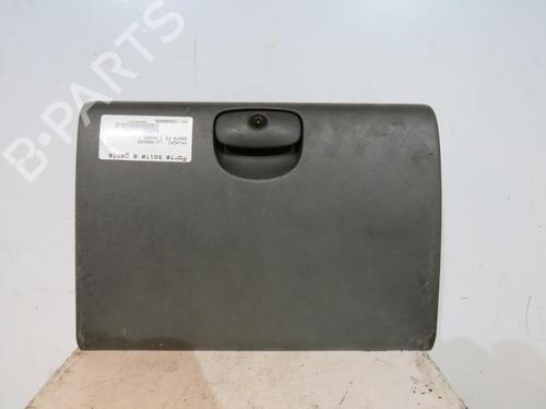 Used Glove box HYUNDAI SANTA FÉ I (SM) 2.0 CRDi (113 hp) 25069160
