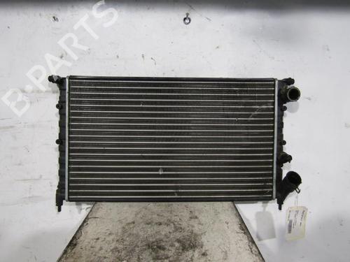 Køler RENAULT 21 Saloon (L48_) 2.0 (L483) (116 hp) 25063565