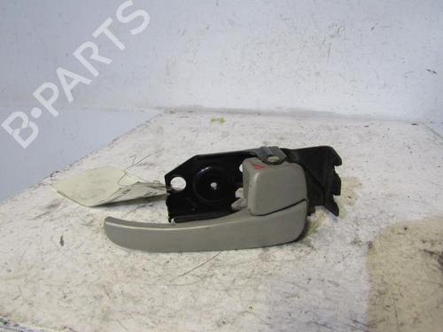 Used Rear right interior door handle HYUNDAI TRAJET (FO) 2.0 CRDi (113 hp) 25111653