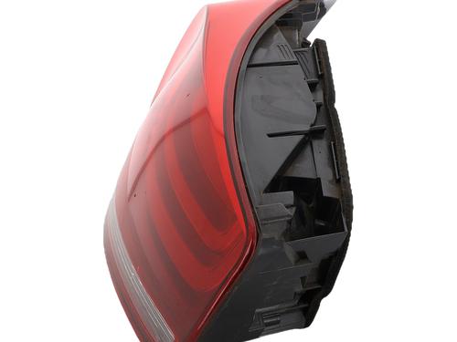 left-taillight-citroen-c4-picasso-ii-2013-36542571 main image