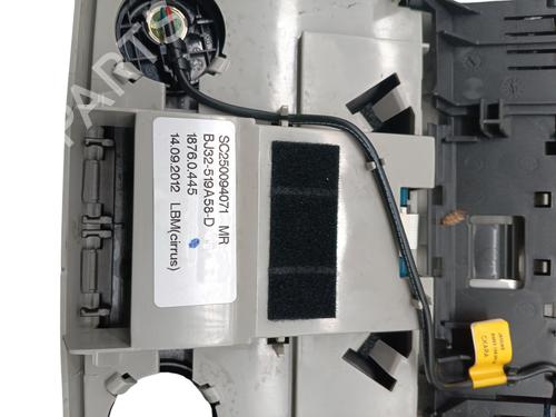 Interior roof light LAND ROVER RANGE ROVER EVOQUE (L538) 2.0 4x4 LR063033