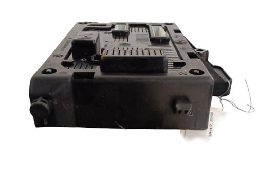 Used Fuse box Fuse box RENAULT CLIO IV (BH_) 1.2 16V (73 hp) 33869735 33869735