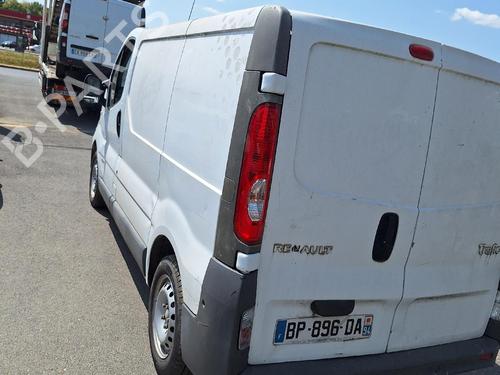 Left taillight RENAULT TRAFIC II Van (FL) 2.0 dCi 90 (FL0H, FL00, FL01, FL0M, FL0P, FL0S) | BP39581757C34  - Image 8