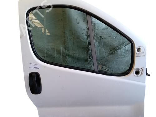 right-front-door-renault-trafic-ii-bus-jl-2001-33025381 main image