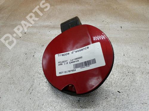 Used Fuel flap Fuel flap PEUGEOT 208 I (CA_, CC_) 1.2 VTI 82 (82 hp) 10576225 10576225