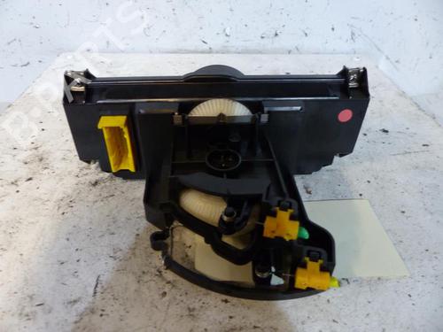 Used Climate control Climate control 25067617 25067617