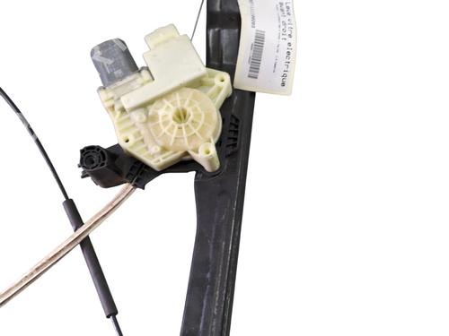 Front right window mechanism PEUGEOT 308 II (LB_, LP_, LW_, LH_, L3_) 1.2 THP 130 | BP28567571C23 