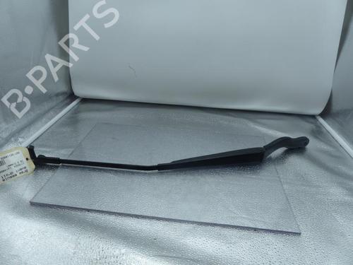 Used Front windshield wiper arm CITROËN C6 (TD_) 3.0 HDi (241 hp) 25112086