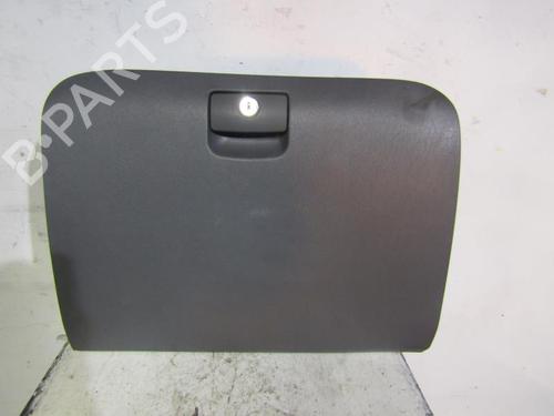 Used Glove box HYUNDAI TUCSON (JM) 2.0 CRDi All-wheel Drive (113 hp) 25090154