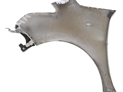 Used Right front fenders Right front fenders 38227928 38227928