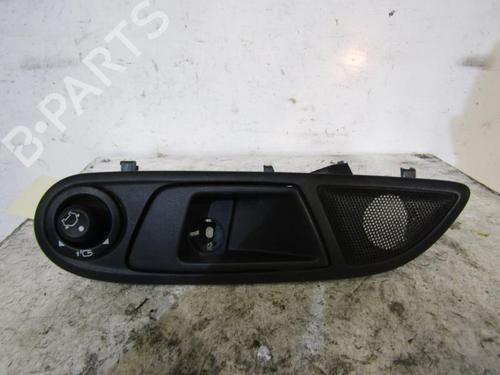 Used Front left interior door handle FORD FIESTA VI (CB1, CCN) 1.4 TDCi (68 hp) 25106203