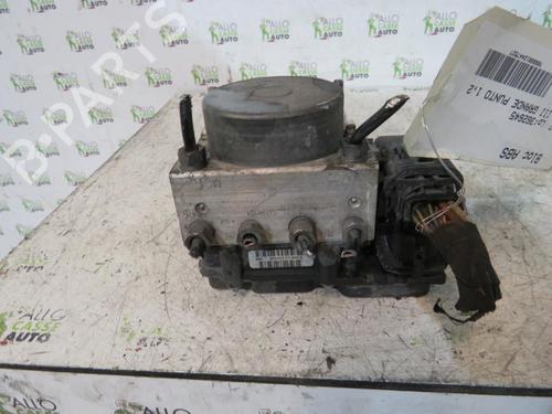 Used ABS pump FIAT GRANDE PUNTO (199_) 1.3 D Multijet (75 hp) 25097145