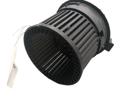 Heater blower motor PEUGEOT 208 I (CA_, CC_) 1.2 VTI 82 | BP25058676M62