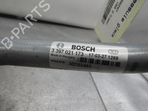 Used Front wiper motor Front wiper motor VOLVO V60 I (155) D2 (120 hp) 25093900 25093900