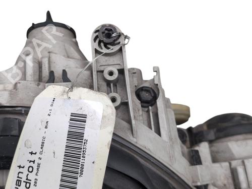 right-headlight-mercedes-benz-c-class-w203-2000-2001-2002-2003-2004-2005-2006-2007-28580136 main image