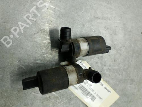 Used Washer pump Washer pump RENAULT LAGUNA Coupe (DT0/1) 2.0 dCi (DT01, DT08, DT09, DT0K, DT12, DT1C, DT1D, DT1M,... (150 hp) 25062707 25062707