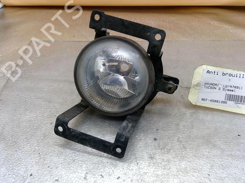 Used Left front fog light HYUNDAI TUCSON (JM) 2.0 CRDi (140 hp) 25111014