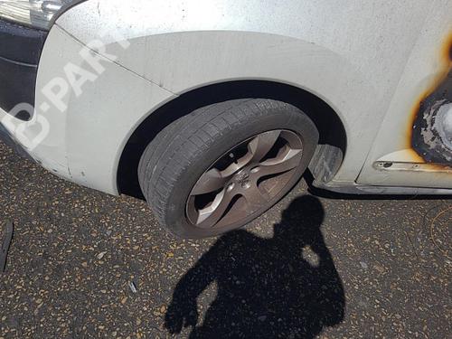 Expansion tank PEUGEOT 3008 I MPV (0U_) 1.6 HDi | BP10577448C120  - Image 12