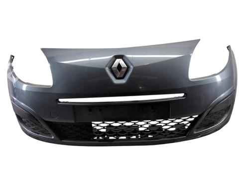Used Front bumper RENAULT TWINGO II (CN0_) 1.5 dCi (CN0E) (64 hp) 31070693