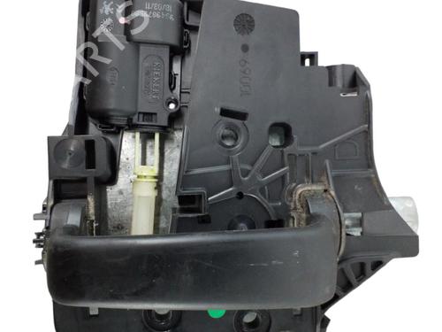 Used Front right interior door handle Front right interior door handle PEUGEOT 1007 (KM_) 1.4 (75 hp) 25088119 25088119