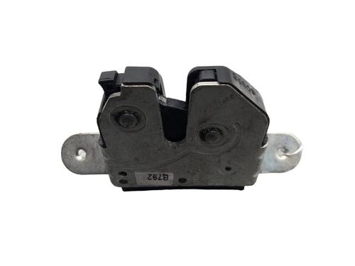 Used Tailgate lock FIAT 500 (312_) 1.2 (312AXA1A) (69 hp) 25072742