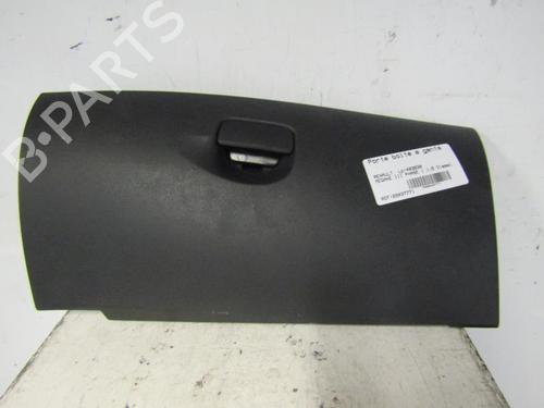 Hanskerom RENAULT MEGANE III Hatchback (BZ0/1_, B3_) 1.5 dCi (BZ09, BZ0D, BZ1W, BZ29, BZ14) (110 hp) 25083372
