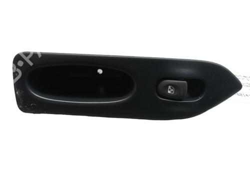 Used Left rear window switch Left rear window switch RENAULT LAGUNA I (B56_, 556_) [1993-2002] 25077126 25077126