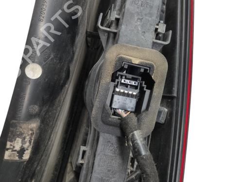 Venstre Baklys RENAULT ESPACE IV (JK0/1_) 2.0 dCi (JK01, JK02, JK1J, JK1K, JK1H) (150 hp) 30816454