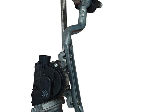 Used Front wiper motor TOYOTA YARIS (_P13_) 1.0 (KSP130_, KSP130) (69 hp) 26029517