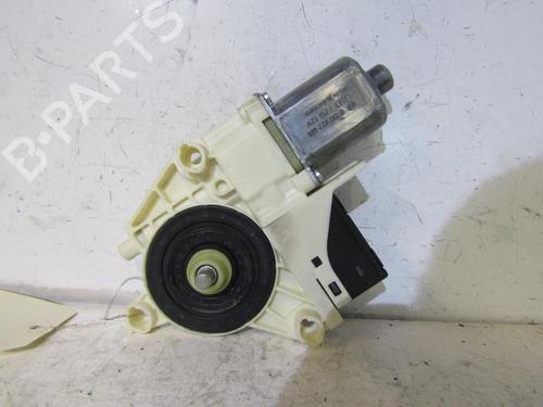 Used Rear right window mechanism RENAULT LAGUNA III (BT0/1) 2.0 16V (BT05, BT0F, BT0W) (140 hp) 25090901