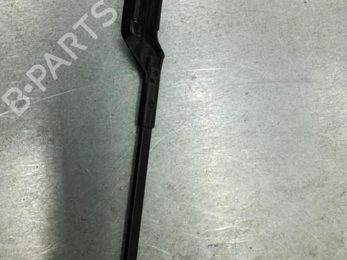 front-windshield-wiper-arm-ford-ka-ru8-2008-2009-2010-2011-2012-2013-2014-2015-2016-25104382 main image
