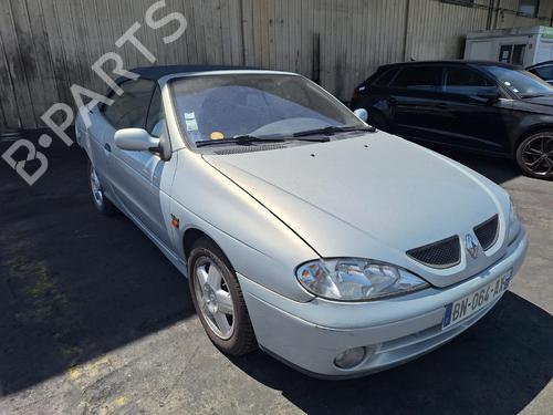 Used Parts RENAULT MEGANE I Cabriolet (EA0/1_) 1.6 16V (EA04, EA0B, EA11, EA1J) 4866307