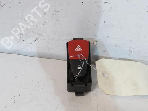 Used Warning switch RENAULT MEGANE III Grandtour (KZ0/1) 1.5 dCi (KZ1M, KZ1W, KZ0R) (106 hp) 25096962