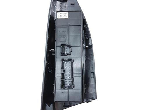 Used Left front window switch NISSAN JUKE (F15) 1.5 dCi (110 hp) 25099626