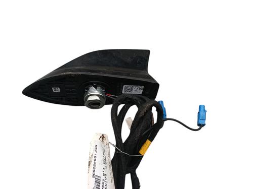 Used Antenna/Base RENAULT ARKANA I (LCM_, LDN_) 1.6 E-TECH 145 (LDMU) (143 hp) 25057279