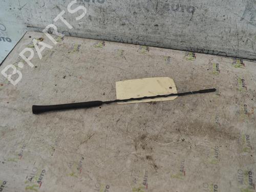 Used Antenna/Base FIAT GRANDE PUNTO (199_) 1.3 D Multijet (75 hp) 25071106